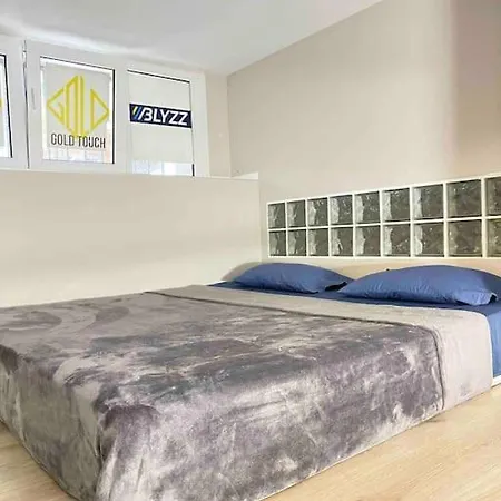 Stylish Loft Nicol In The Center -1fl Apartment