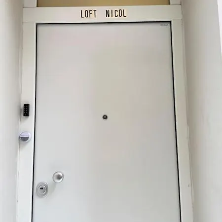 Stylish Loft Nicol In The Center -1fl Apartment *