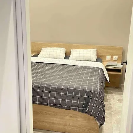 Nicol Loft With Jacuzzi Thessaloniki Center Apartman *